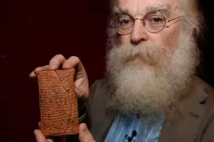 In 2009, Dr. Irving Finkel, a renowned expert in cuneiform writing at the British Museum, gained access to a small Babylonian clay tablet, dated to around 3,770 years ago, which profoundly reshaped our understanding of the ancient biblical flood narrative.