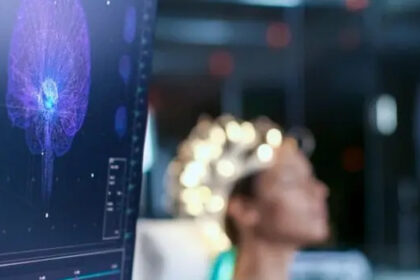 The new brain prosthesis developed by scientists at Stanford University can interpret internal thoughts in real time, helping people with ALS and stroke survivors communicate quickly and comfortably.