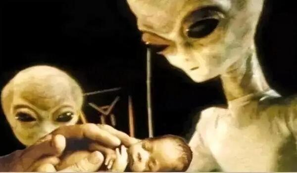 Could this idea be plausible? According to scientist Max Myakishev-Rempel, an analysis of 581 families suggests the possibility of genetic modifications by extraterrestrial beings, potentially for evolutionary or experimental purposes.