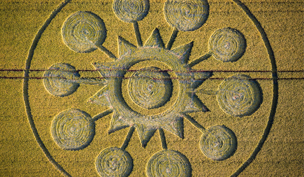 Enigmatic crop circle in Wiltshire intrigues researchers by evoking ancient Sumerian astronomical knowledge.